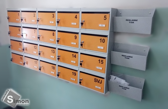 Poštovní schránky do sestavy 4x5 s boxy na letáky.